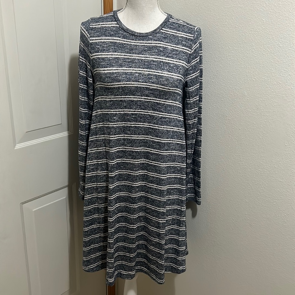 ✨✨NWT Lou & Grey Pullover Striped Sweater Flowy Dress XS Oversized